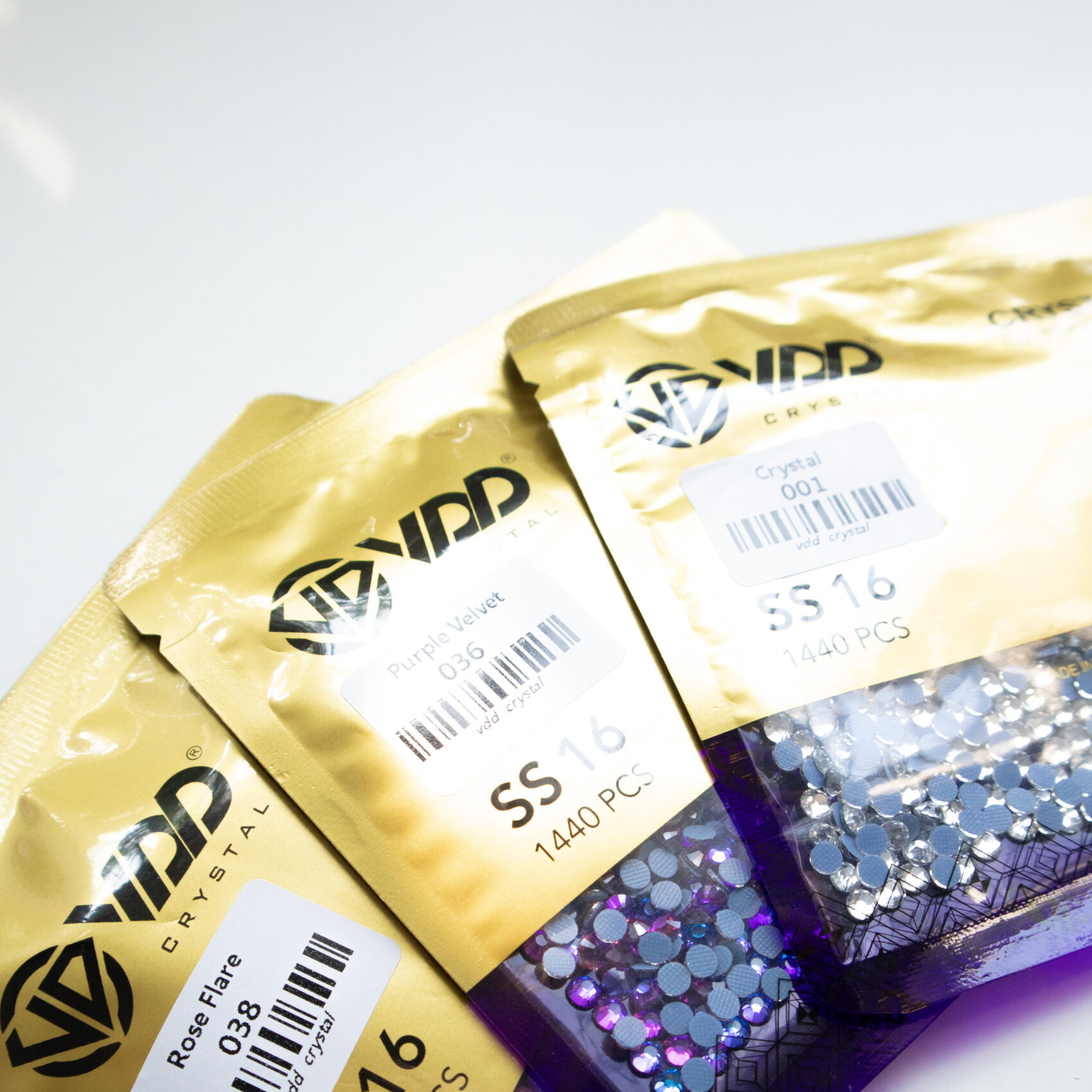 Cristal Purple Velvet Hotfix Crystal VDD - Imagen 3